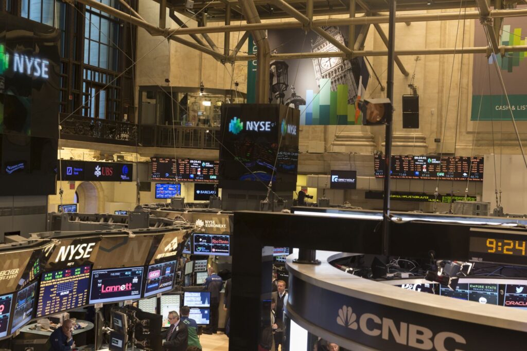 Stocks Supported By Favorable Inflation News